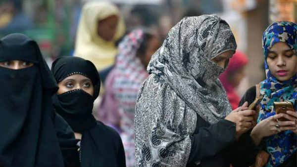 ആശങ്ക മുതലാക്കി ഉവൈസി ആശങ്ക മുതലാക്കി ഉവൈസി