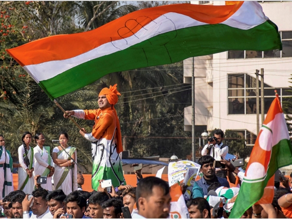  വിപുലമായ പ്രവര്‍ത്തനം