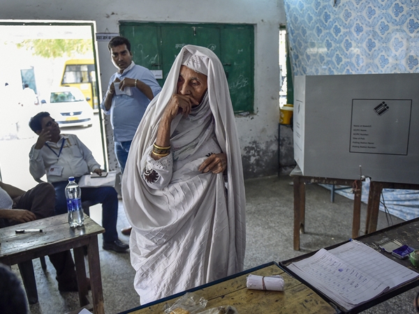 സീറ്റ് വിഭജനം പ്രതിസന്ധിയില്‍