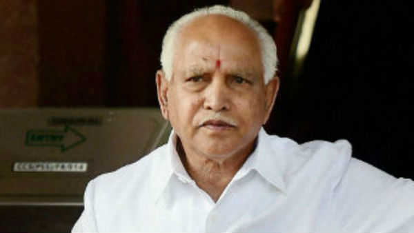 മൂന്ന് പേരെ പുറത്താക്കി മൂന്ന് പേരെ പുറത്താക്കി