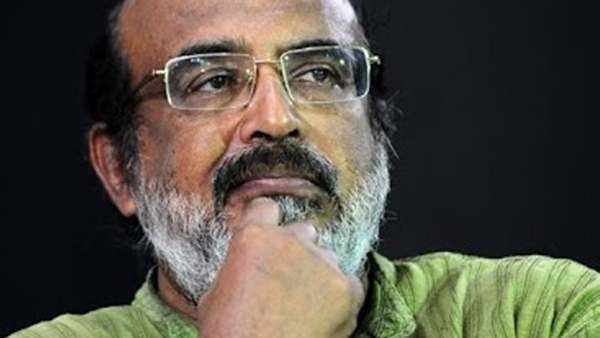 ഒറ്റക്കെട്ടായി അണിനിരക്കണം