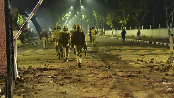 രാജ്യത്താകമാനം പ്രതിഷേധം