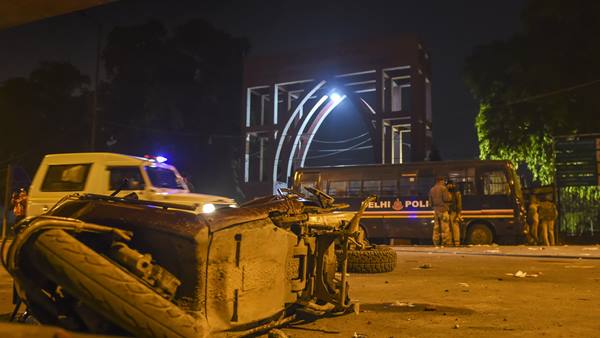 തെലുങ്കാനയിൽ വിദ്യാർത്ഥികളെ അറസ്റ്റ് ചെയ്തു