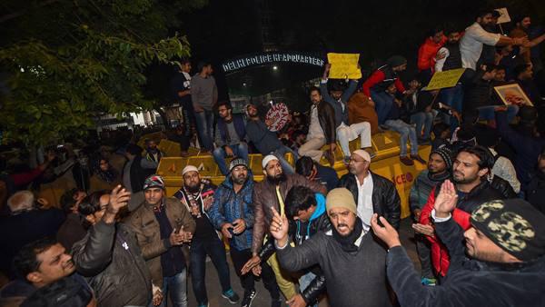  മറുപടി പറയണം