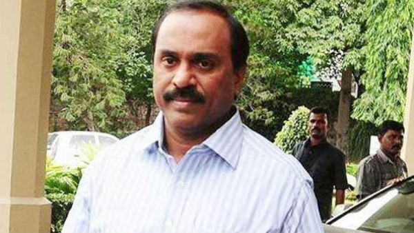 റെഡ്ഡി സഹോദരന്‍മാരുടെ പിന്തുണ