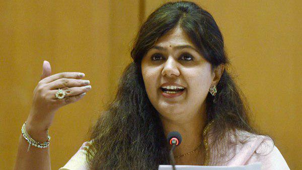 പങ്കജ മുണ്ടെ പങ്കജ മുണ്ടെ