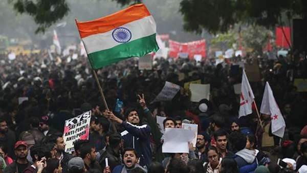 സിഎഎക്കെതിരെ പ്രമേയ നീക്കം