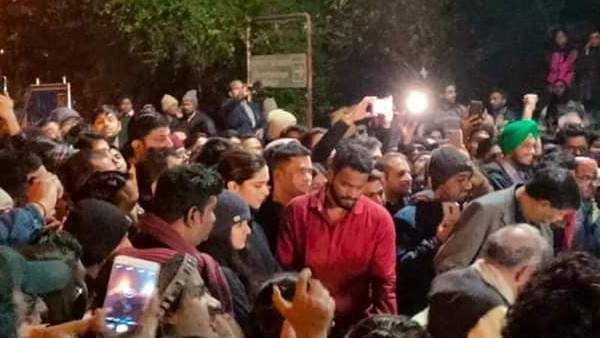 ഇന്ത്യയുടെ പ്രധാനമന്ത്രിയായി മാറട്ടെ ഇന്ത്യയുടെ പ്രധാനമന്ത്രിയായി മാറട്ടെ