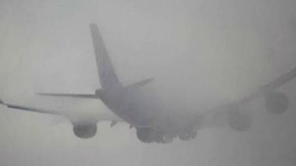 സിനായ് മരുഭൂമിയ്ക്ക് മുകളില് സിനായ് മരുഭൂമിയ്ക്ക് മുകളില്