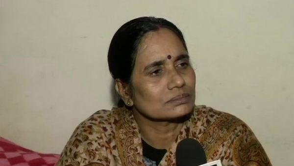 ആശ ദേവിയെ 