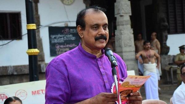 കമന്‍റ് ബോക്സില്‍