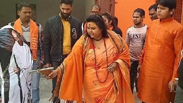  വെടിയുതിര്‍ത്തു