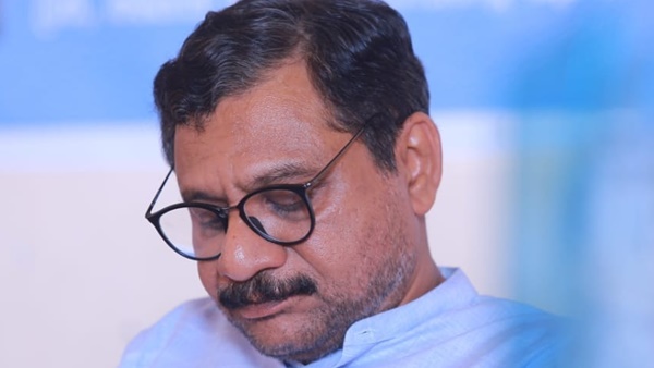 അറിവുള്ളതല്ല അറിവുള്ളതല്ല