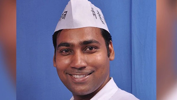 മനോജ് കുമാര്‍ 