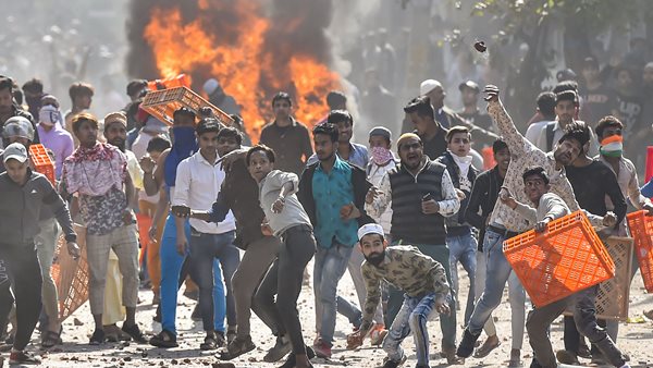 ജനം പുച്ഛത്തോടെ കാണുന്നു