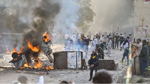 പോലീസ് വരേണ്ടതില്ല പോലീസ് വരേണ്ടതില്ല