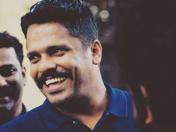 കുറച്ച് വെളിച്ചം കിട്ടിയിരുന്നെങ്കിൽ