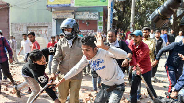 കലാപത്തിന് യുപി ബന്ധം