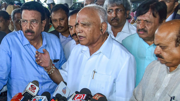  ഫേസ്ബുക്ക് പോസ്റ്റുകള്‍ തെളിവോ? 