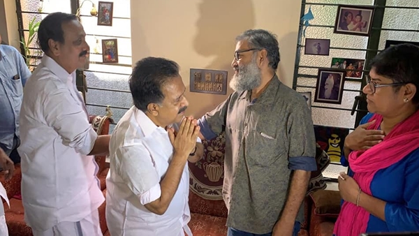  പ്രതിപക്ഷത്തിന് സല്യൂട്ട്