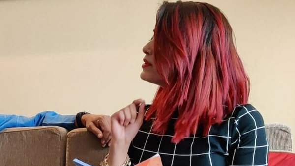  'വൈ ഷുഡ് തരൂര്‍ ഹാവ് ഓള്‍ ദ ഫണ്‍' 