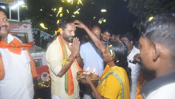 തട്ടകം മാറിയ തിരഞ്ഞെടുപ്പുകള്‍