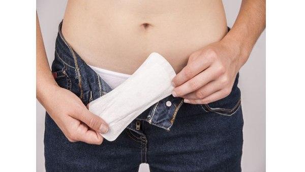  അടിവസ്ത്രം അഴിപ്പിച്ചു