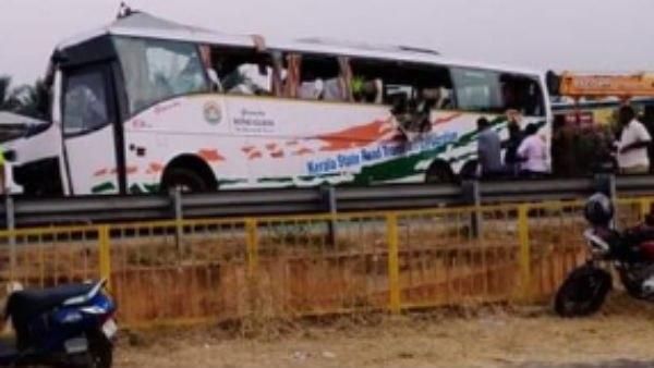 വലത് വശത്ത് വലത് വശത്ത്