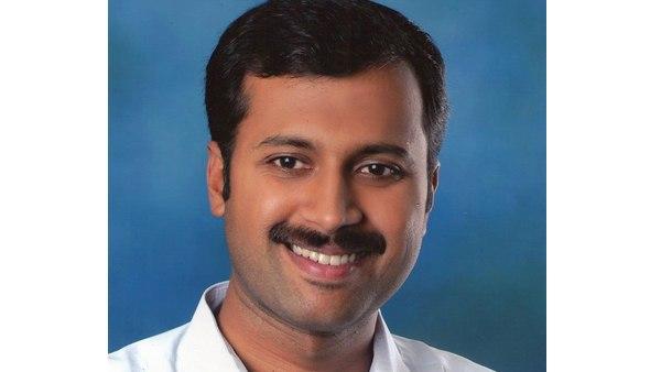 പിളര്‍ന്നില്ലെന്ന് അനൂപ്