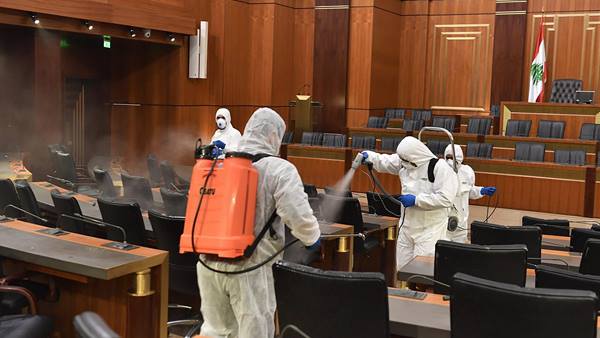  കർശന നിയന്ത്രണങ്ങൾ 