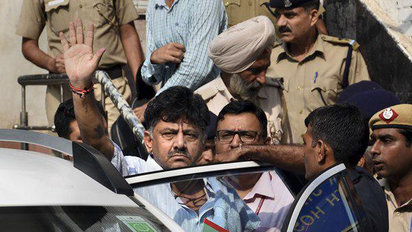 വിലയിരുത്തുന്നു വിലയിരുത്തുന്നു