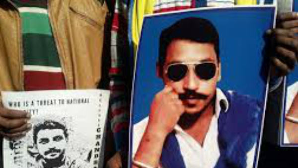 അര്‍ധരാത്രിയിലെ അറസ്റ്റ്