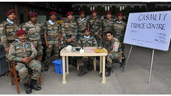  കാഠ്മണ്ഡു വ്യോമതാവളത്തിൽ നിന്ന് 