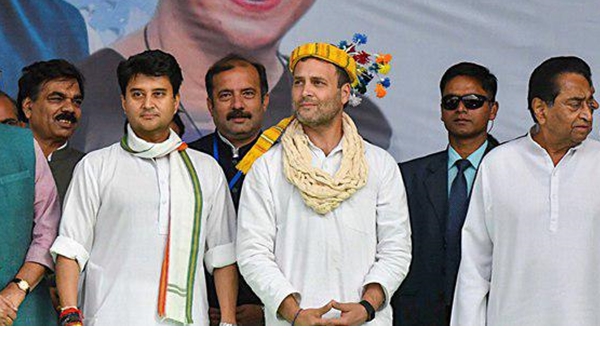  മുഖം കൊടുക്കാതെ സിന്ധ്യ