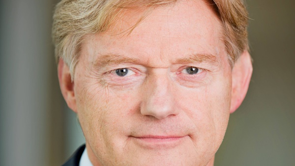 പ്രതിപക്ഷ എംപി പ്രതിപക്ഷ എംപി