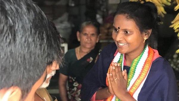 സ്പീക്കര്‍ക്ക് മുന്നില്‍