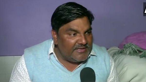 പാര്‍ട്ടിയില്‍ നിന്നും പുറത്ത്