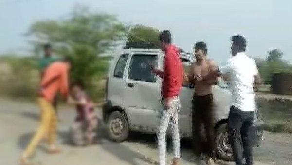 ആരും ശ്രമിക്കുന്നില്ല