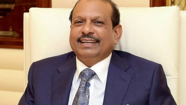 യൂസഫലിയുടെ പ്രതികരണം യൂസഫലിയുടെ പ്രതികരണം