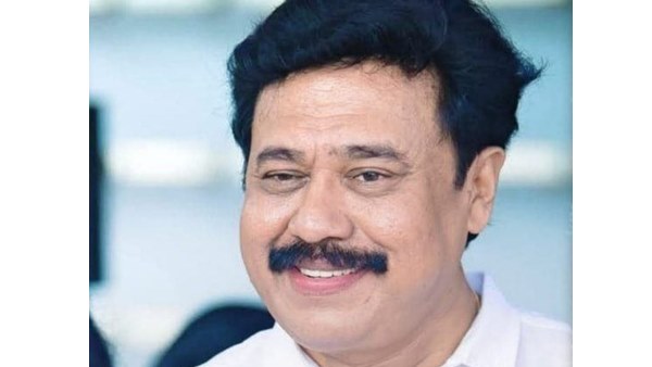 അമ്മയ്ക്ക് 4 ലക്ഷം പിഴ