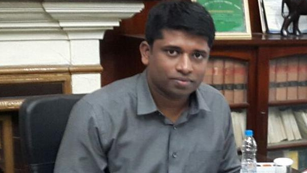 പ്രതിഷേധിച്ച് രാജി
