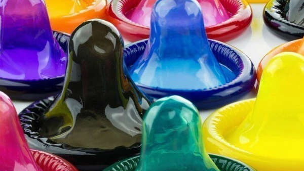 ആവശ്യക്കാര് കൂടി ആവശ്യക്കാര് കൂടി