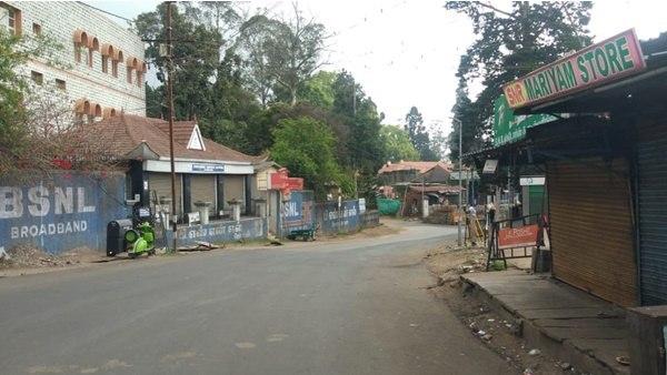  യാത്രകള്‍ക്ക് കര്‍ശന നിരോധനം