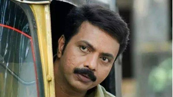  15 അംഗ ലോബി