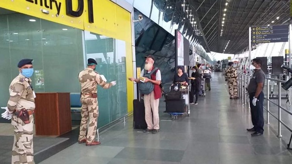 പ്രത്യേകം വാഹനം