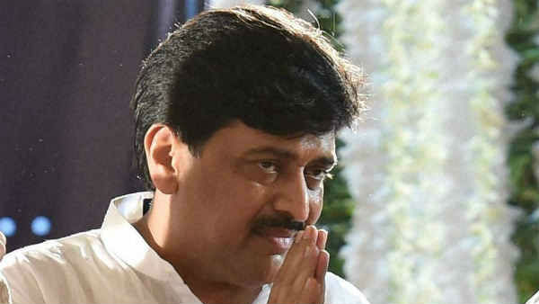 കോണ്‍ഗ്രസ് കളം വിട്ടു