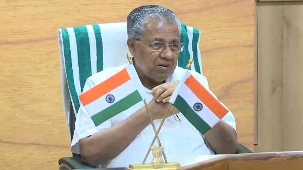 നിറം പിടിപ്പിച്ച നുണകൾ