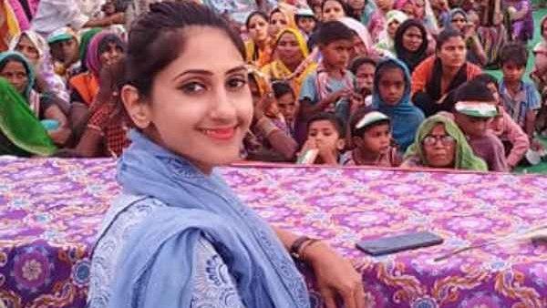  മോദിയ്ക്ക് പ്രശംസ 