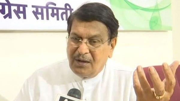 ഏറെ നേരം കാത്തിരുന്നു