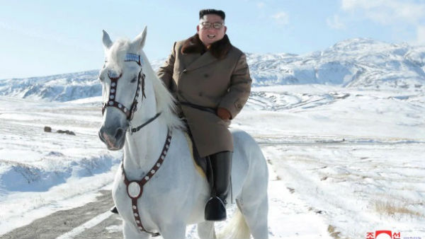 അപരന്‍മാര്‍ നിരവധി